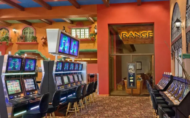 Harrah's Laughlin Beach Resort & Casino