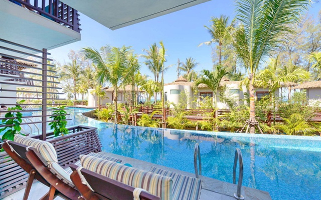 Deluxe pool access — фото 4