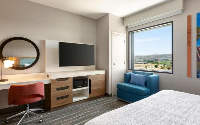 Hampton Inn & Suites San Mateo-San Francisco Airport