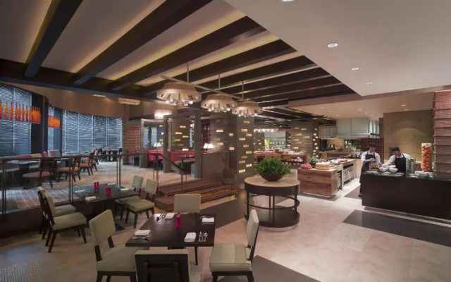 New World Makati Hotel