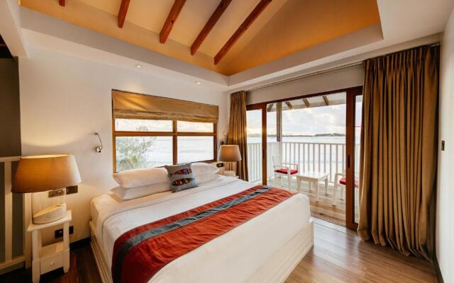 Cinnamon Dhonveli Maldives Resort