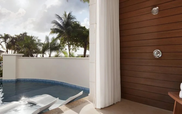Sandals Negril