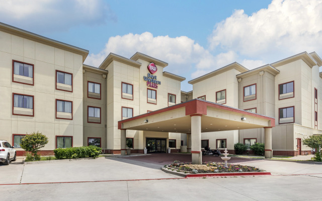 Best Western Plus Texoma Hotel & Suites