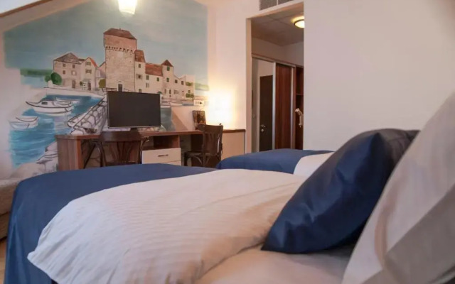 Palma Rooms B&B