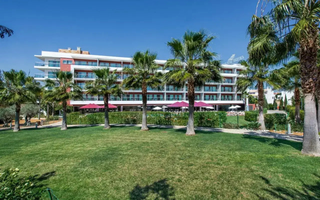 Areias Village Beach Suite Hotel