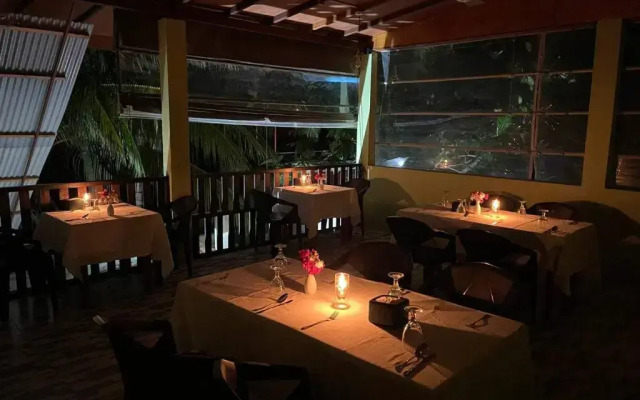 Green Leaf Guest House - Omadhoo