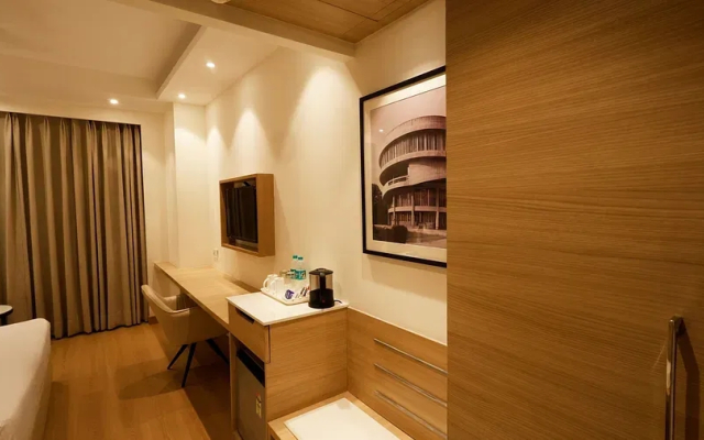 Tulip Inn Zirakpur
