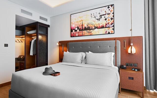 Revier Hotel - Dubai