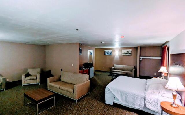 Woodfield Inn and Suites