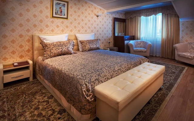 Ak Samal Hotel