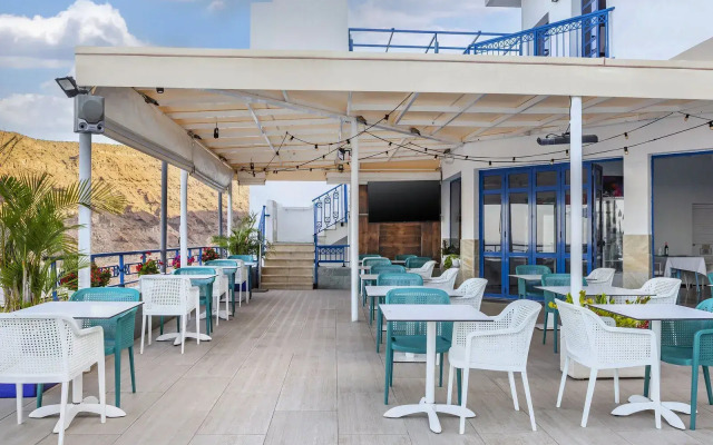 Apartments at Cala Blanca