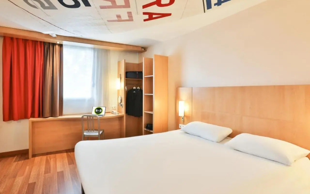 B&B HOTEL Les Sables-d'Olonne Centre Gare