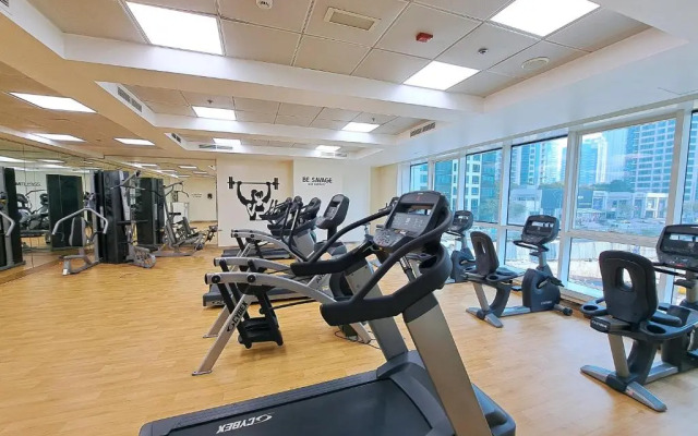 Barcelo Residences Dubai Marina