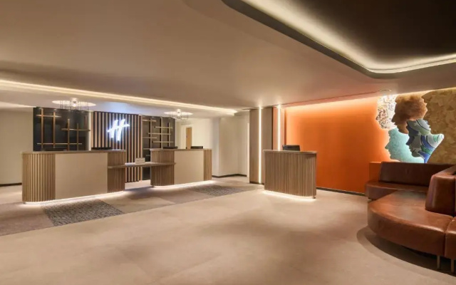 Holiday Inn London-Bloomsbury  by IHG