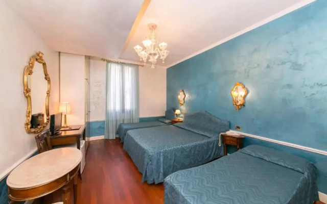 Pantalon Hotel