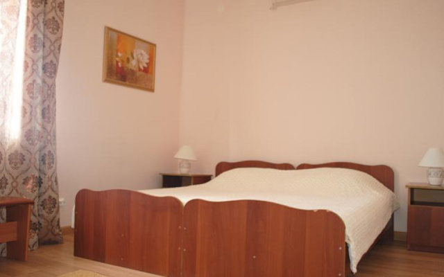 Cottage Hotell&Madilyan