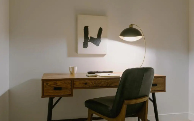 Sonder by Marriott Bonvoy The Witherspoon Apartments Center City