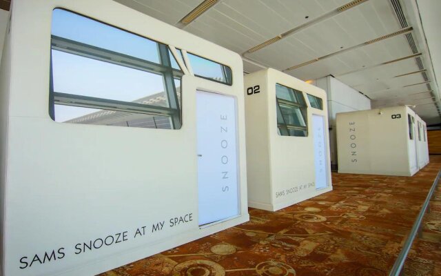 Delhi Airport Snooze - Sleeping Pods Hotel