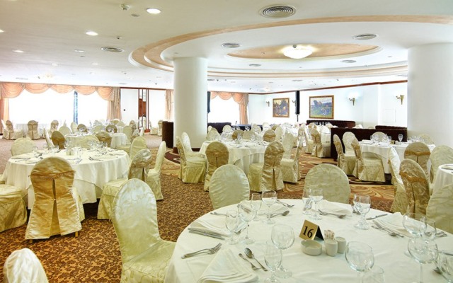 A Hoteli - Hotel Izvor