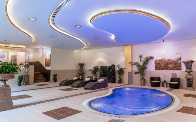 Al Raha Beach Resort & Spa