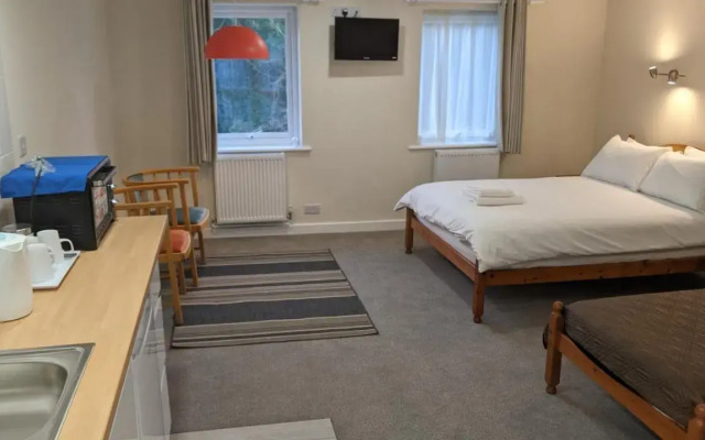 Ivybridge Guest House