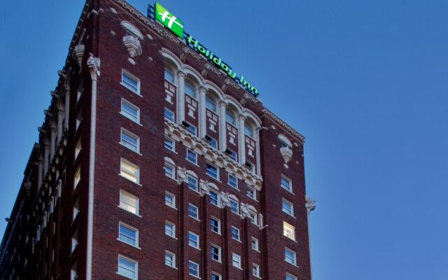 Holiday Inn Kansas City Downtown Aladdin