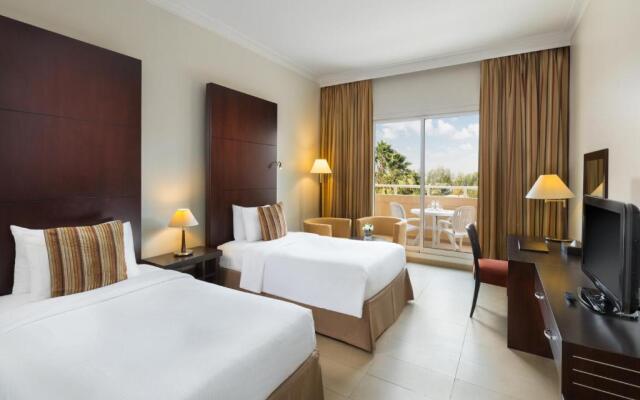 Metropolitan Al Mafraq Hotel