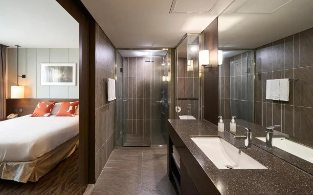 Jeju Central City Hotel