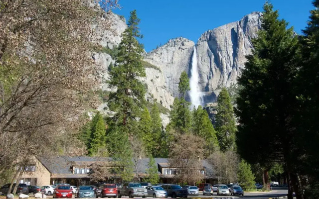 Yosemite Valley Lodge Hotel