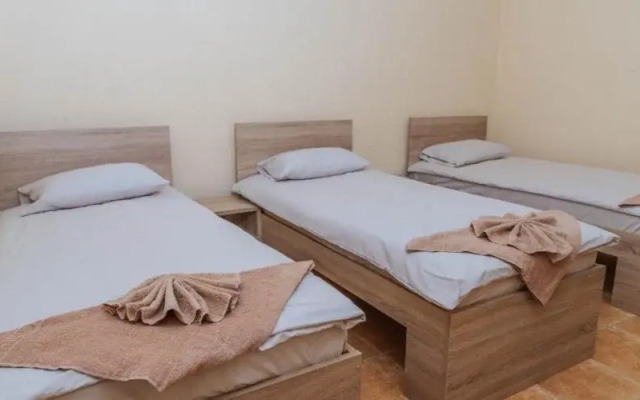 Hotel "Garmoniya-M"