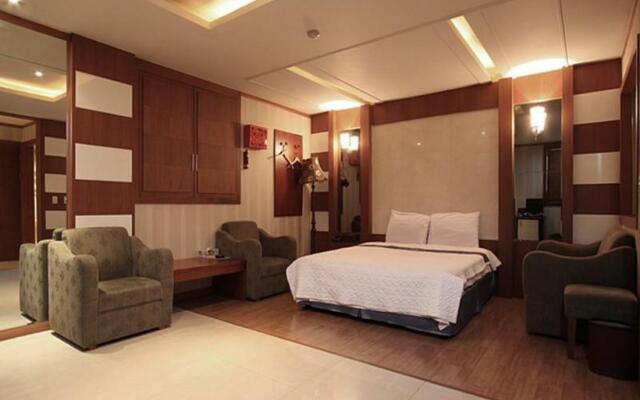 东大门伊芙琳酒店(The Evelyn Hotel Dongdaemun)