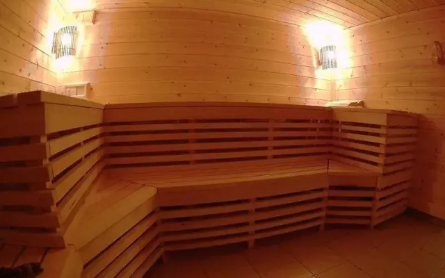 Lesnaya Imperiya Turisticheskaya Baza