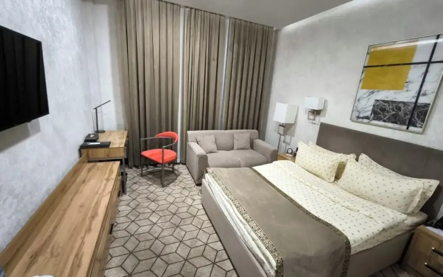 Zarafshan Grand Hotel
