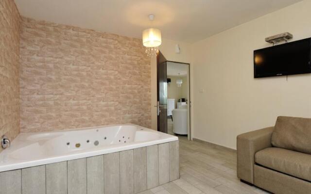 Royal Views Hotel Tiberias צימר בטבריה