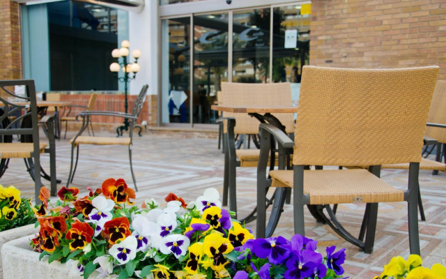 Отель Castilla Alicante