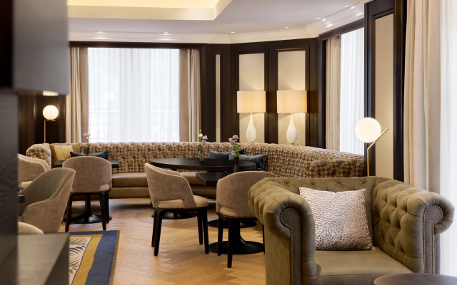 Hilton Vienna Plaza