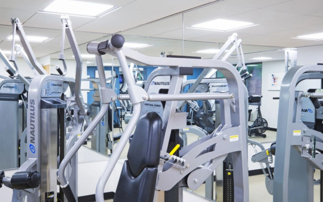 Williamsburg Woodlands Hotel & Suites, an official Colonial Williamsburg Hotel