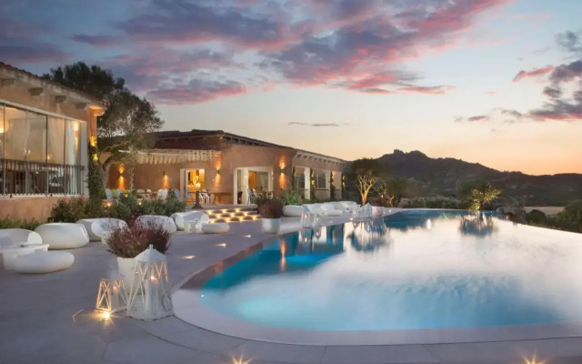 Li Finistreddi Exclusive Country Retreat
