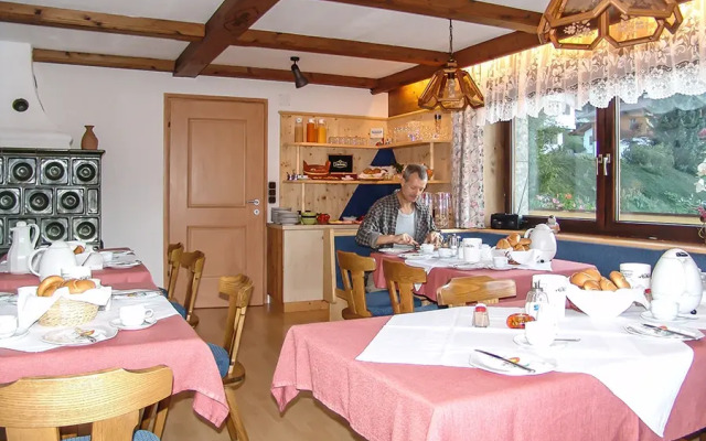 Ferienwohnunen Pension Hauser - Foidl