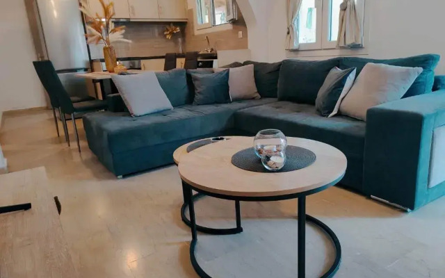 Alex Katerina Apartments