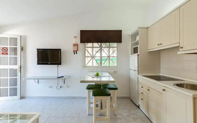 Vista Verde Adult Only