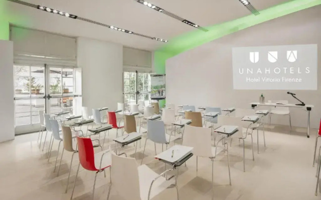 Unahotels Vittoria Firenze Hotel