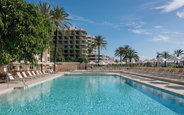 Отель Victoria Gran Meliá