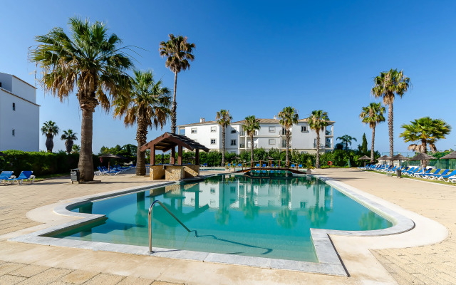TURIM Estrela do Vau Hotel