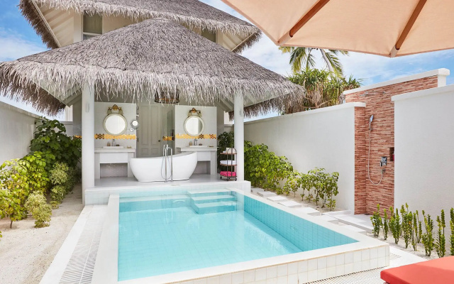 Beach residence with pool (two storey) — фото 3