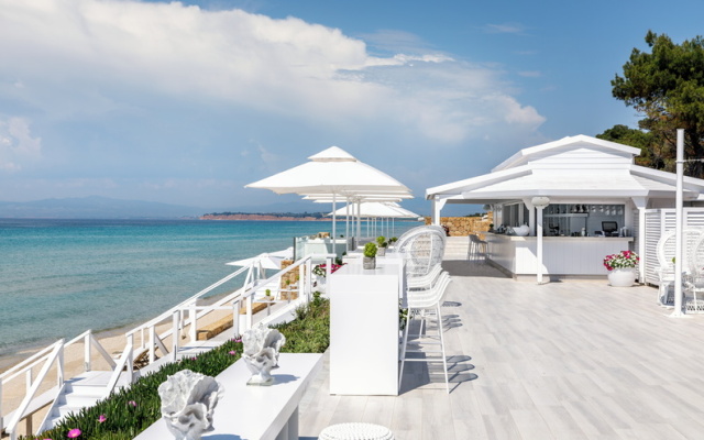 Sani Beach Hotel & Spa