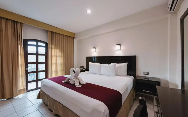 Hotel Colonial