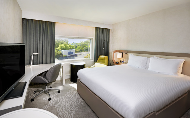 Hilton London Heathrow Airport Hotel