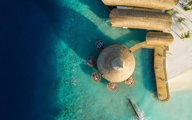 Outrigger Maldives Maafushivaru Resort