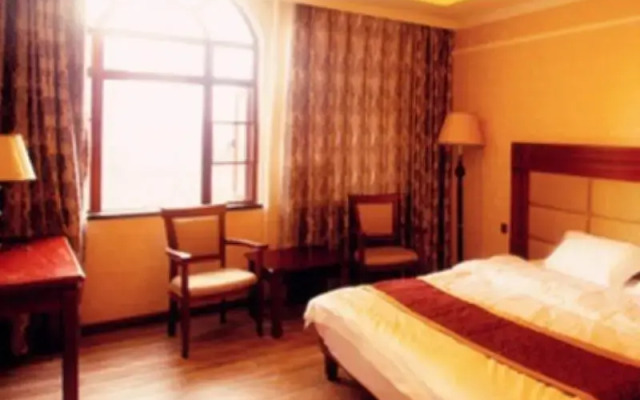 Oyo Muqam Hotel
